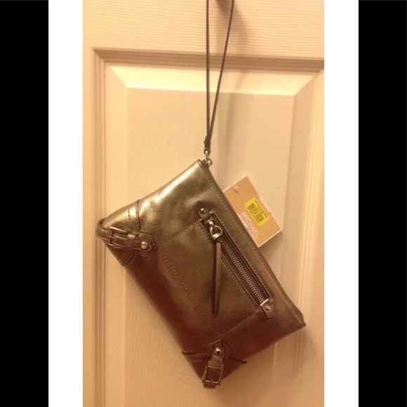 NWT Michael Kors Large Leather Fallon Zip Clutch Wristlet - Picture 7 of 9